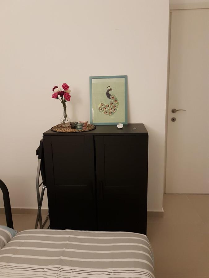 Private Bed/Bathroom In ネタニア エクステリア 写真